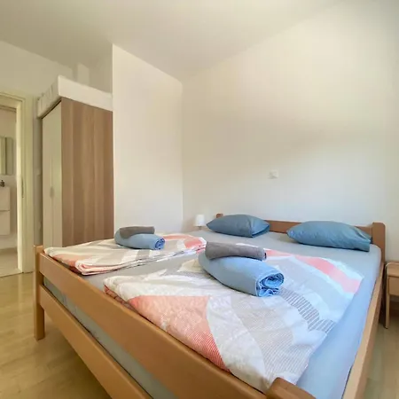 Cozy Mediterraneo Apartman Krk Town