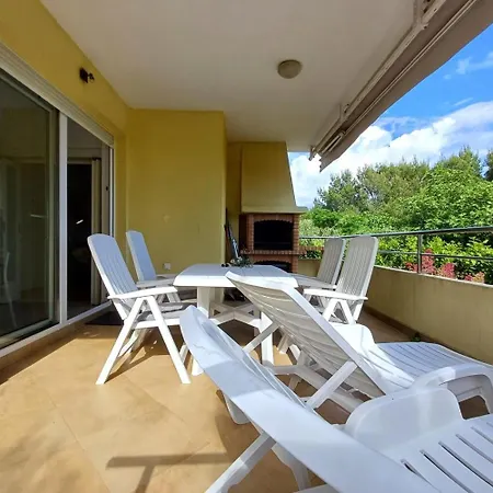 Cozy Mediterraneo Apartament