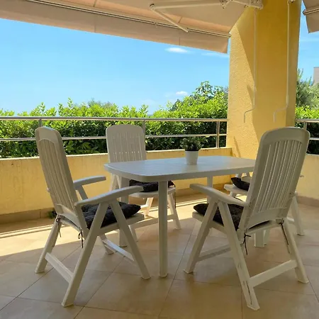 Cozy Mediterraneo Krk Town