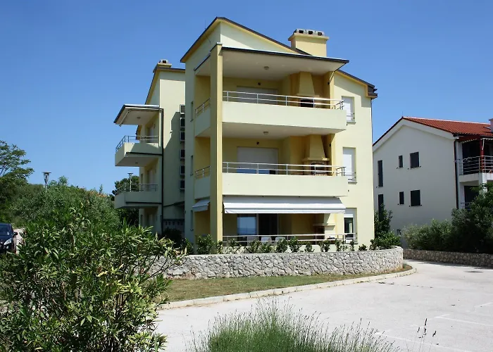 Cozy Mediterraneo Krk Town