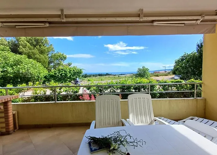 Cozy Mediterraneo Apartament Krk Town